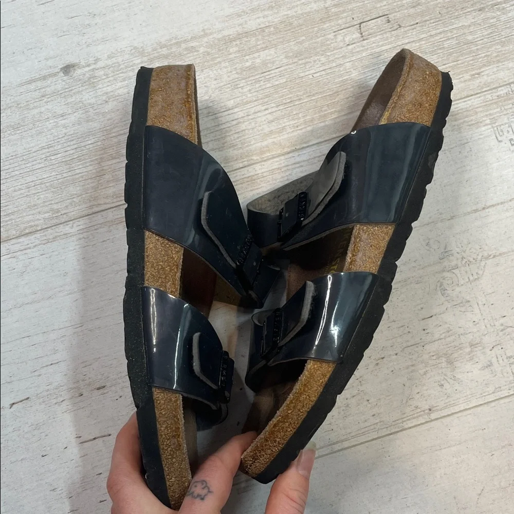 Birkenstock Arizona Dark Grey Birko-Flor Patent Sandals Size 8-8.5